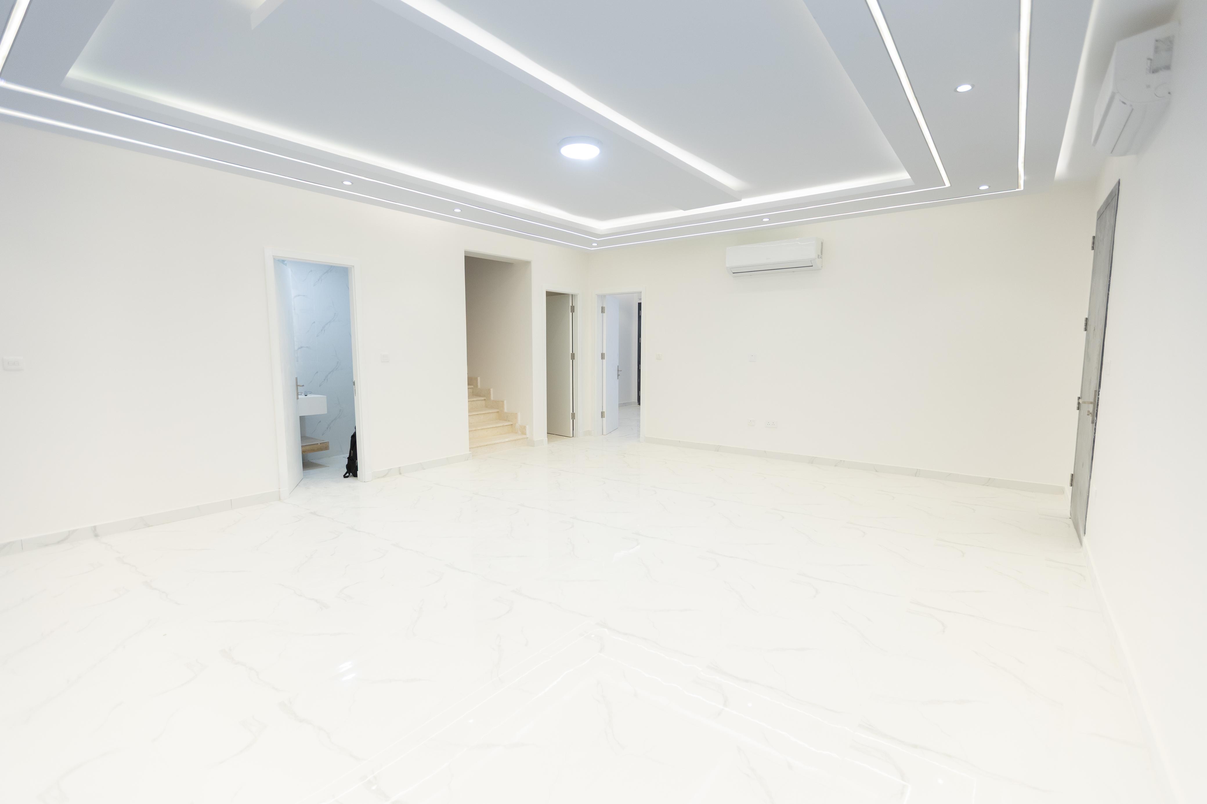 Modern Luxury Villa for Rent in Sedra Roshn 🏡✨ Contemporary Design | Premium Finishes | Prime Location 🔑🌿